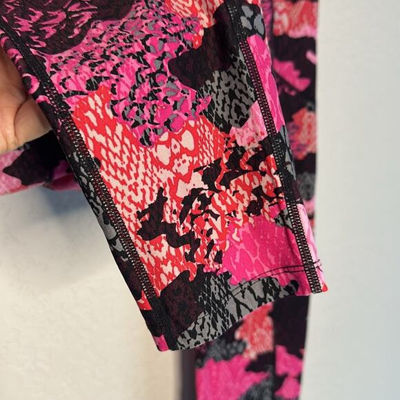 Calvin Klein Performance Pink Black Leggings Compression Medium Artsy Pocket - Picture 3 of 7